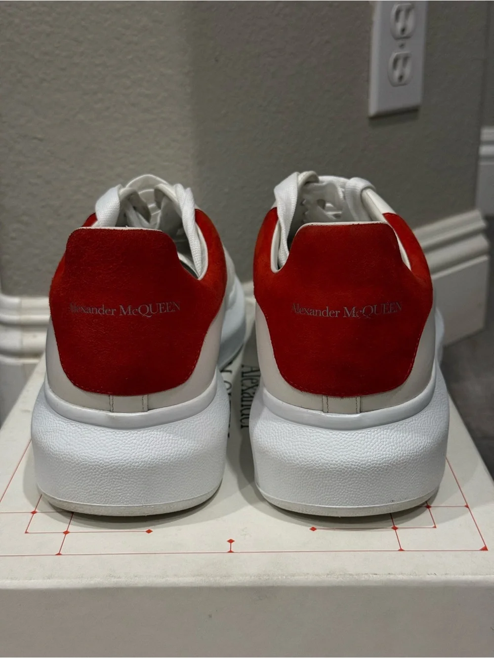 ALEXANDER MCQUEEN OVERSIZED LEATHER SNEAKERS WHITE/RED MEN SIZE 12 EU 46
